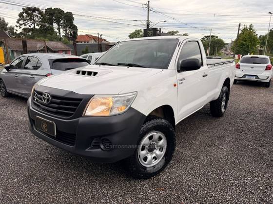 TOYOTA HILUX 3.0 4X4 CS 16V TURBO INTERCOOLER DIESEL 2P MANUAL